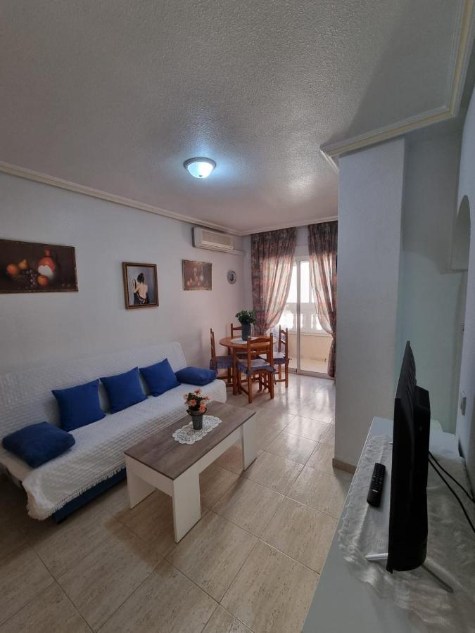 Gemuetliche Ferienwohnung In Torrevieja Ca100M Vom Strand Playa Del Cura Entfernt Esterno foto